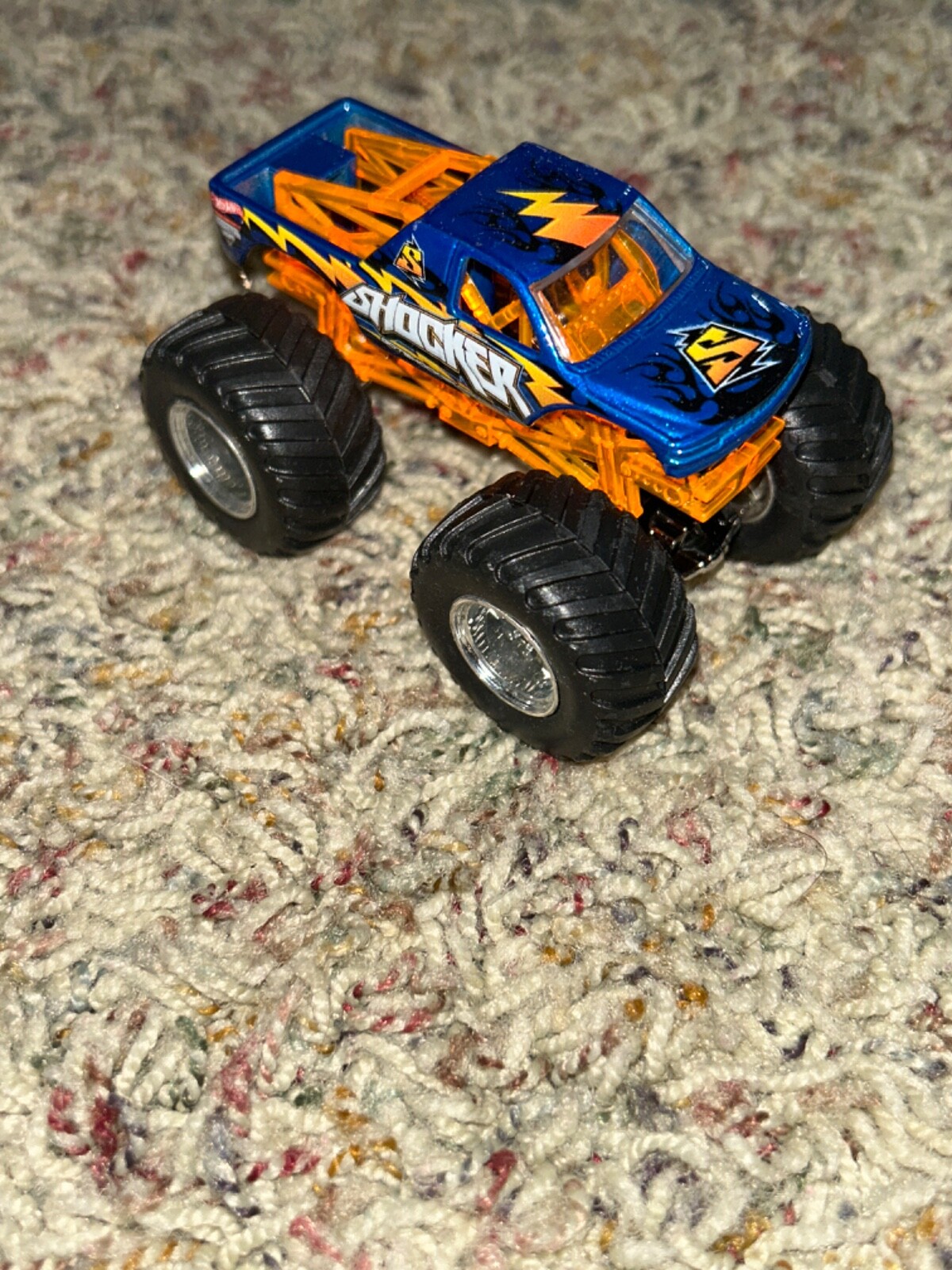 Picture 2 of 3