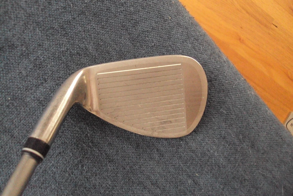 Yonex V-mass 400 AW Titanium 7 stiff graphite 35" - Image 4 of 4