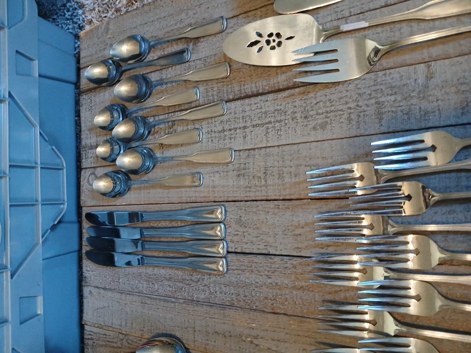 Lifetime Stainless 38 Mixed Set Flatware Japan - Image 3 of 4