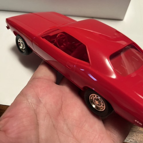 1974 Plymouth Barracuda Plastic Promo Model ERTL  1/25 Scale Rallye Red With Box - Picture 8 of 14
