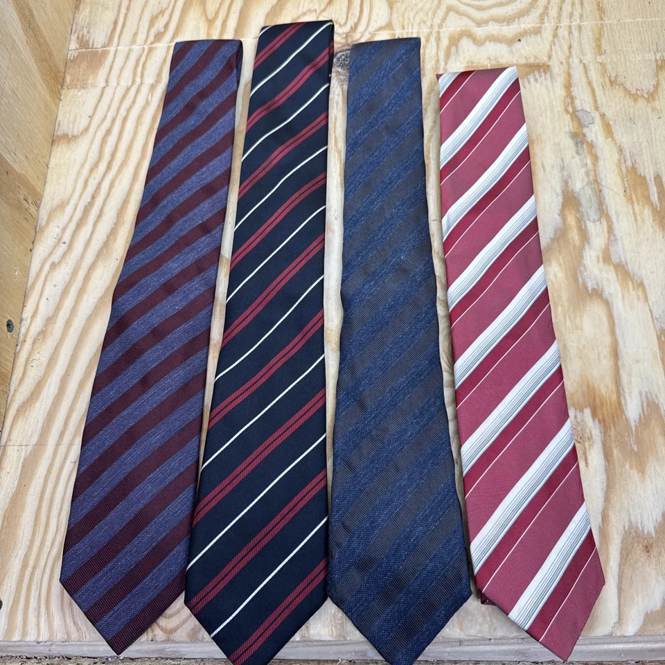 Lote de 4 corbatas de seda Hugo Boss rojas azul marino regimiento rayas clásicas Foto 2 de 4