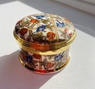 fine china trinket pill box featuring the "Trellis" pattern by William Morris