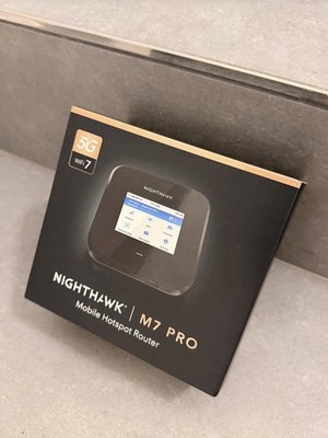 Netgear Nighthawk M7 PRO MR7450 5G LTE WiFi 7 Router - NEU schwarz 