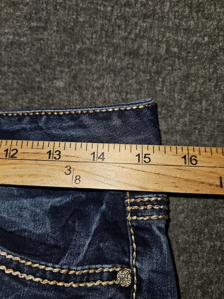 Amethyst Jeans Juniors 7 Blue Dark Wash Bootcut Stretch Embroidered Pockets - Image 4 of 4