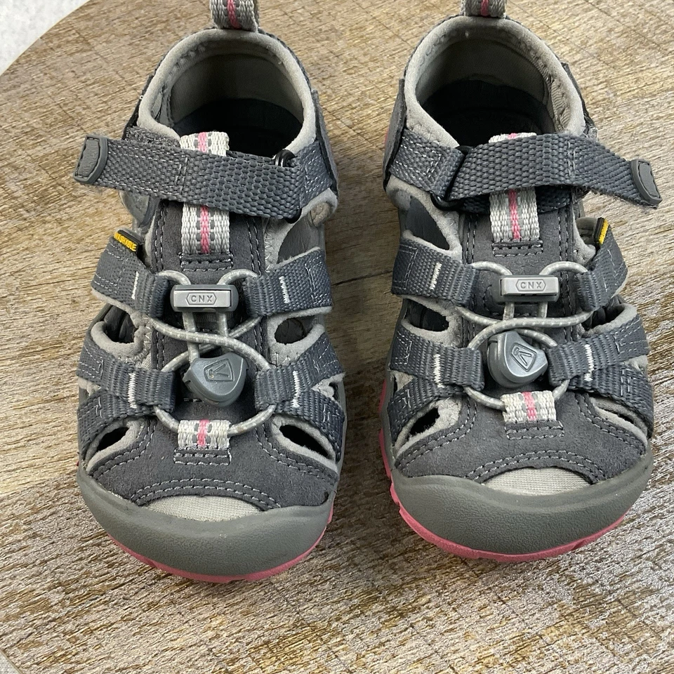 Sandalias Keen Seacamp Niño Bebé’s 8 Gancho y Lazo Clásico Agua Zapatos Gris Rosa Foto 2 de 4