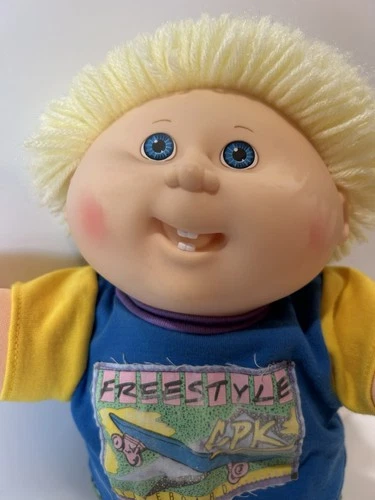 Vintage Cabbage Patch Kids Doll 1986 Xavier Roberts Freestyle Outfit