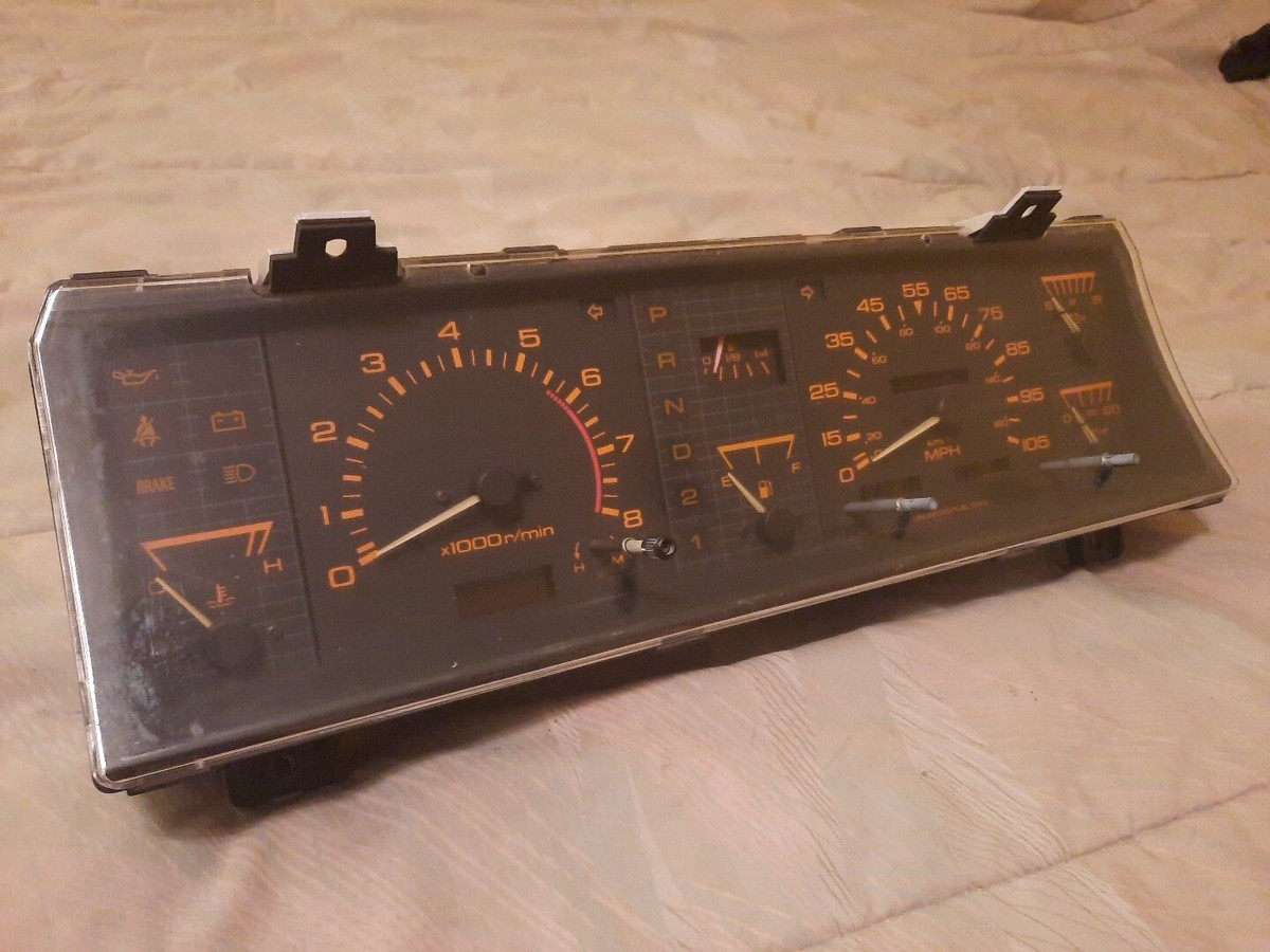 1989 Nissan D21 Hardbody Instrument Gauge Cluster | Black