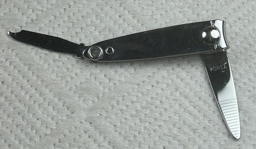 Vintage Royal Nail Clipper Made in Korea - Picture 3 of 6