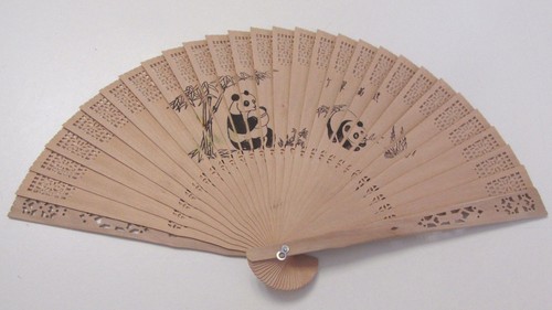 VINTAGE 1960s 70s JAPANESE FAN WOODEN TASSEL BIRDS FLOWERS NEW IN BOX - Picture 6 of 12