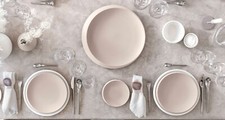 NewMoon Beige - Villeroy & Boch - Tellerset 18-teilig x 6 Personen - Händler