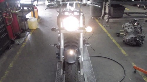 2005 05-08 Kawasaki Vulcan 1600 Mean Streak VN1600 Turn Signal Brake Tail Light - Video 1 of 1