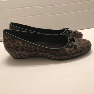 aerosoles leopard print loafers
