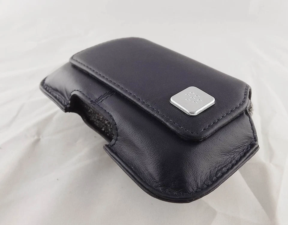 1pcs Black Leather Swivel Belt Clip Holster Pouch Case for Blackberry Curve 8520 - Image 2 of 4
