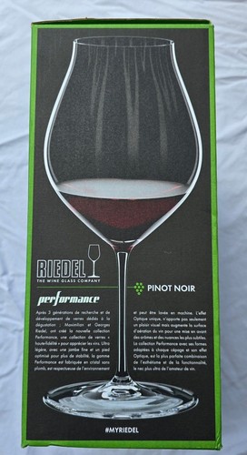 The Riedel Performance Pinot Noir Wine Glasses - Picture 2 of 8