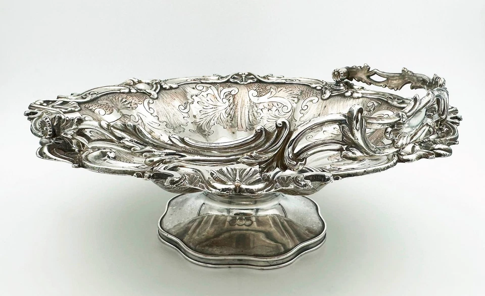 ANTIQUE SWING HANDLED BASKET OLD SHEFFIELD PLATE WILLIAM IV J. Watson & Co c1835 - Image 3 of 4