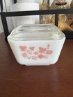 Vintage PYREX Pink Gooseberry 501-B 1-1/2 Cup Refrigerator Dish & Lid