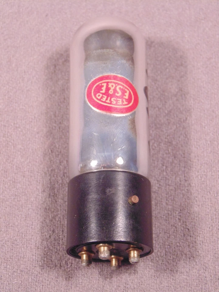 1 Amplificador de Radio Antiguo UV 199 RADIOTRON Tipo 99 Tubo de Vacío Buen Filamento Foto 2 de 4