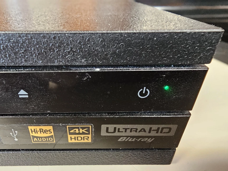 Sony UBP-X800 4K Ultra HD Blu-ray - Audio de alta resolución, HDR, sin control remoto - Funciona muy bien Foto 3 de 4