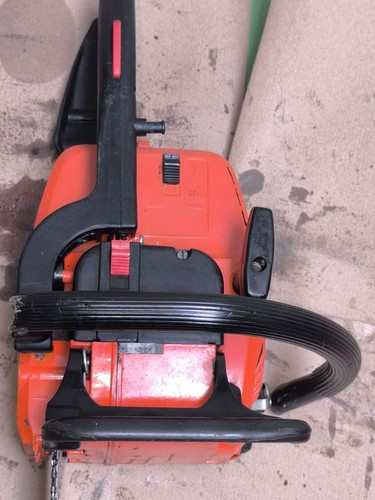 VINTAGE STIHL 010AV PETROL CHAINSAW USED - Picture 12 of 12