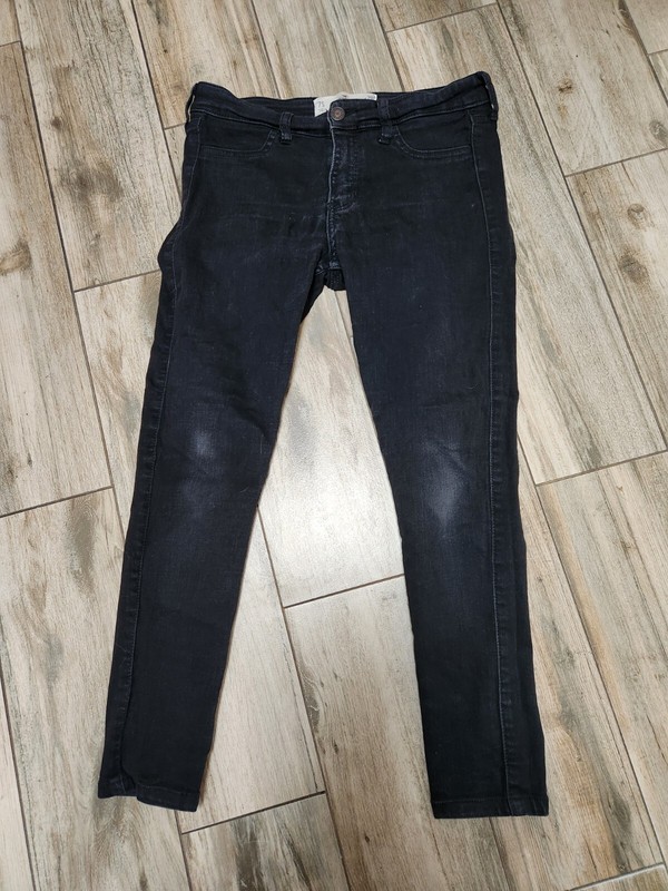 Holister Women's  Super Skinny Leg Denim Jeans Pants Black  Waist 28, Length 29