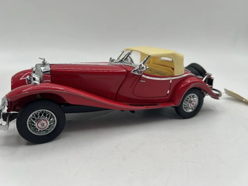 Mercedes-Benz 500K Cabriolet 1935 Franklin Mint escala 1:24 diecast modelo de coche rojo Foto 3 de 4