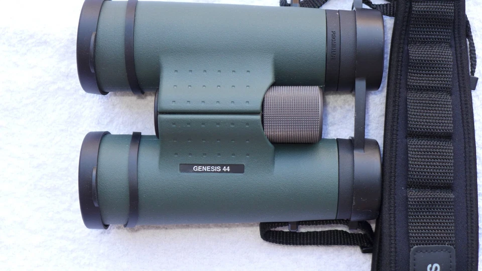 Kowa 10.5 x 44 Genesis 44 PROMINAR XD Binoculars - Image 3 of 4