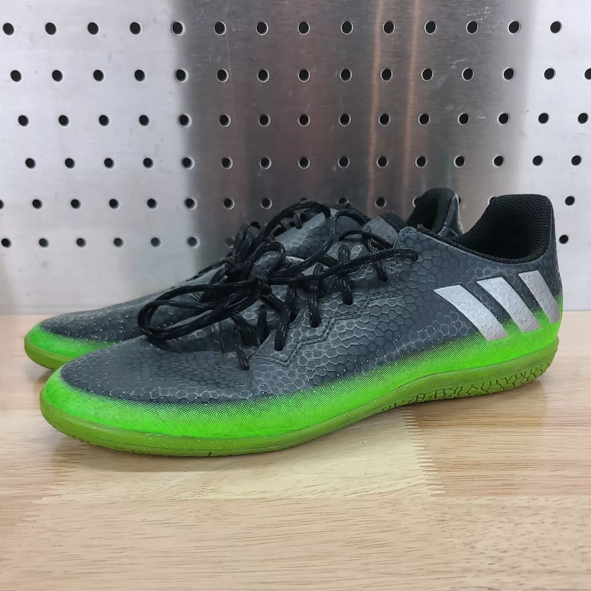 Messi indoor soccer shoes top