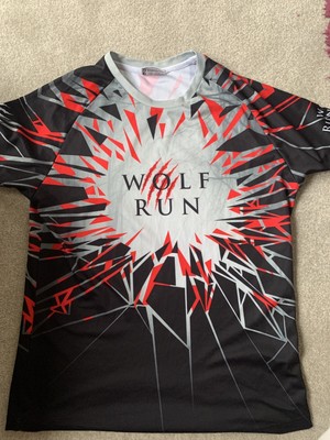 wolf runner t shirt