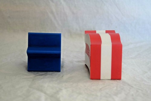 Star and Stripes US Flag Salt and Pepper Shakers - Picture 5 of 8