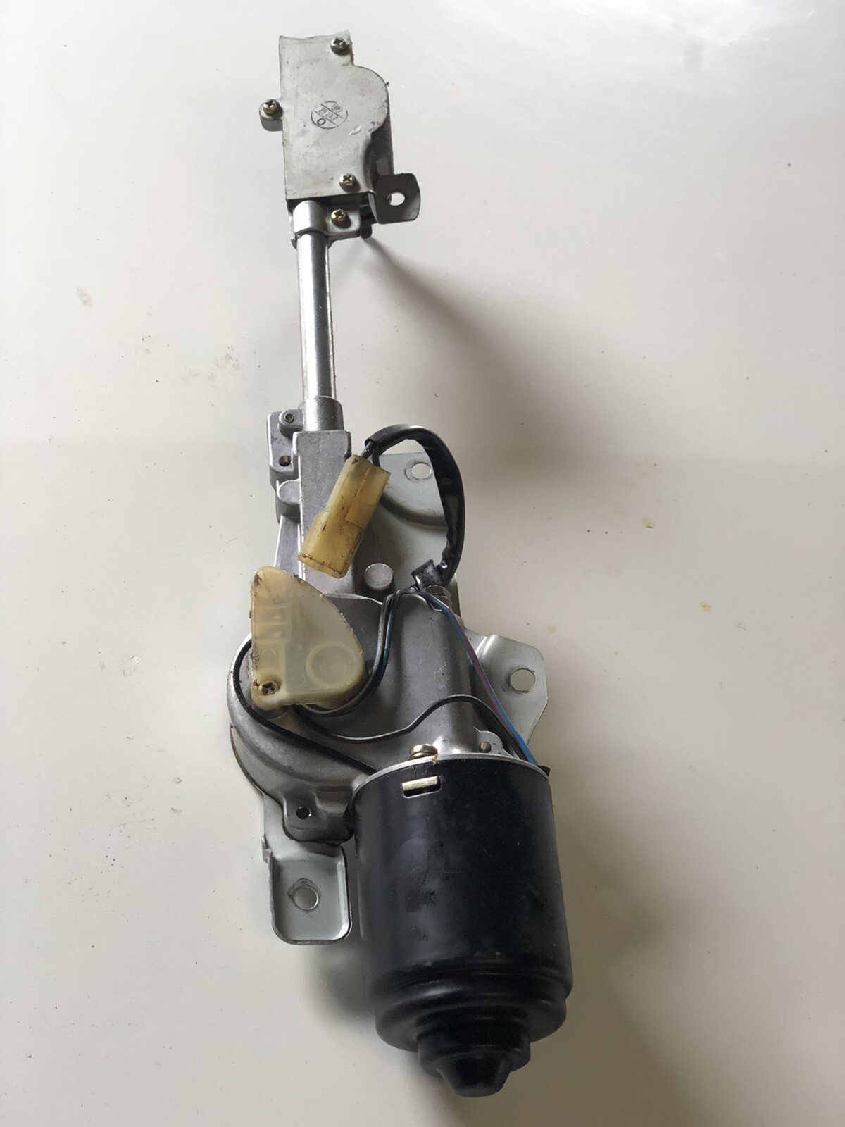Toyota Land Cruiser FJ60 FJ62 Rear Wiper Motor eBay