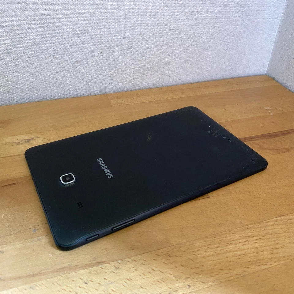 Tablette Tactile Samsung Galaxy Tab E SM-T560 Android 9,6" Pouces - Photo 2/4