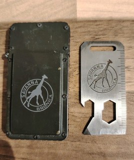 Vintage Savanna Bronica Lighter With Survival Gear Tool Rare not zippo