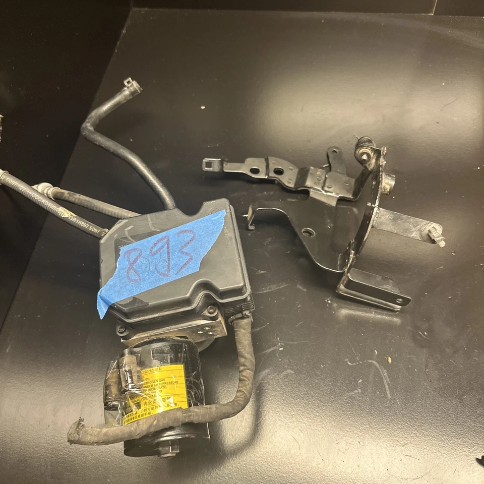 KIA OPTIMA 2.4 2011-2013 HÍBRIDO ANTIBLOQUEO PIEZA DE FRENO CON SOPORTE FABRICANTE DE EQUIPOS ORIGINALES 58620-4U001 Foto 3 de 4