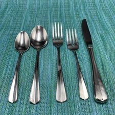 Oneida Stainless Gala Impulse 5-Piece Setting Dinner & Salad Forks Spoons Knife