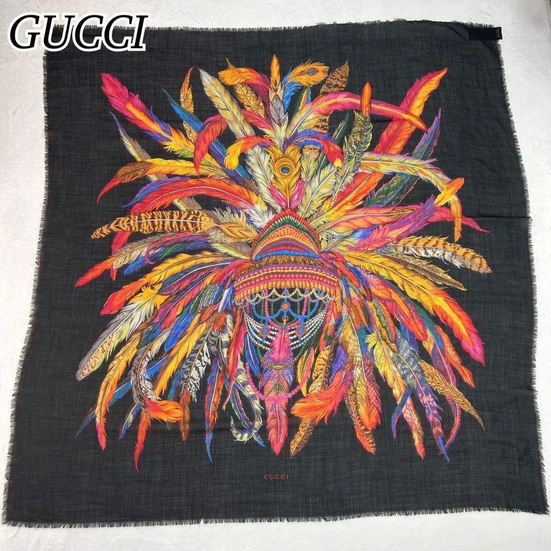 Foulard femme neuf Gucci plume Made in Italy grand format laine taille 019