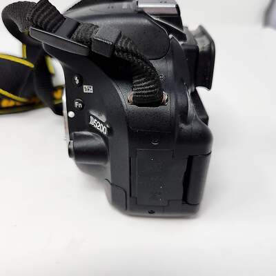 Nikon D5200 24.1MP DSLR Camera 100,000 Shutter Count