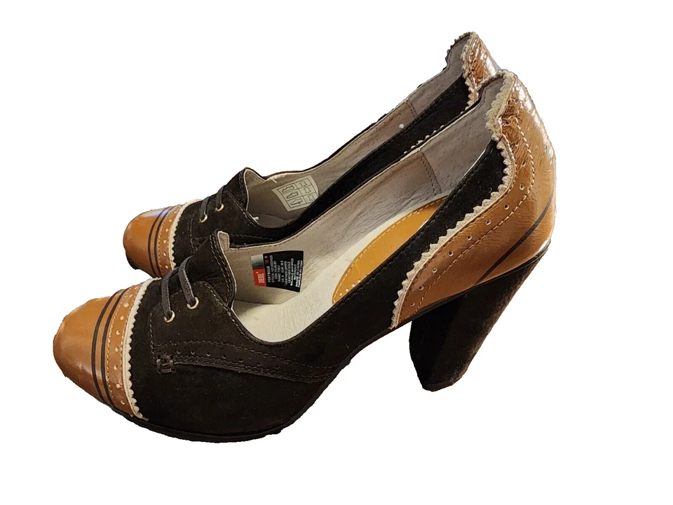 Zapatos de salón Oxford Diesel para mujer TALLA 8 LIIEU de cuero en marrón/negro - $299 Foto 3 de 4