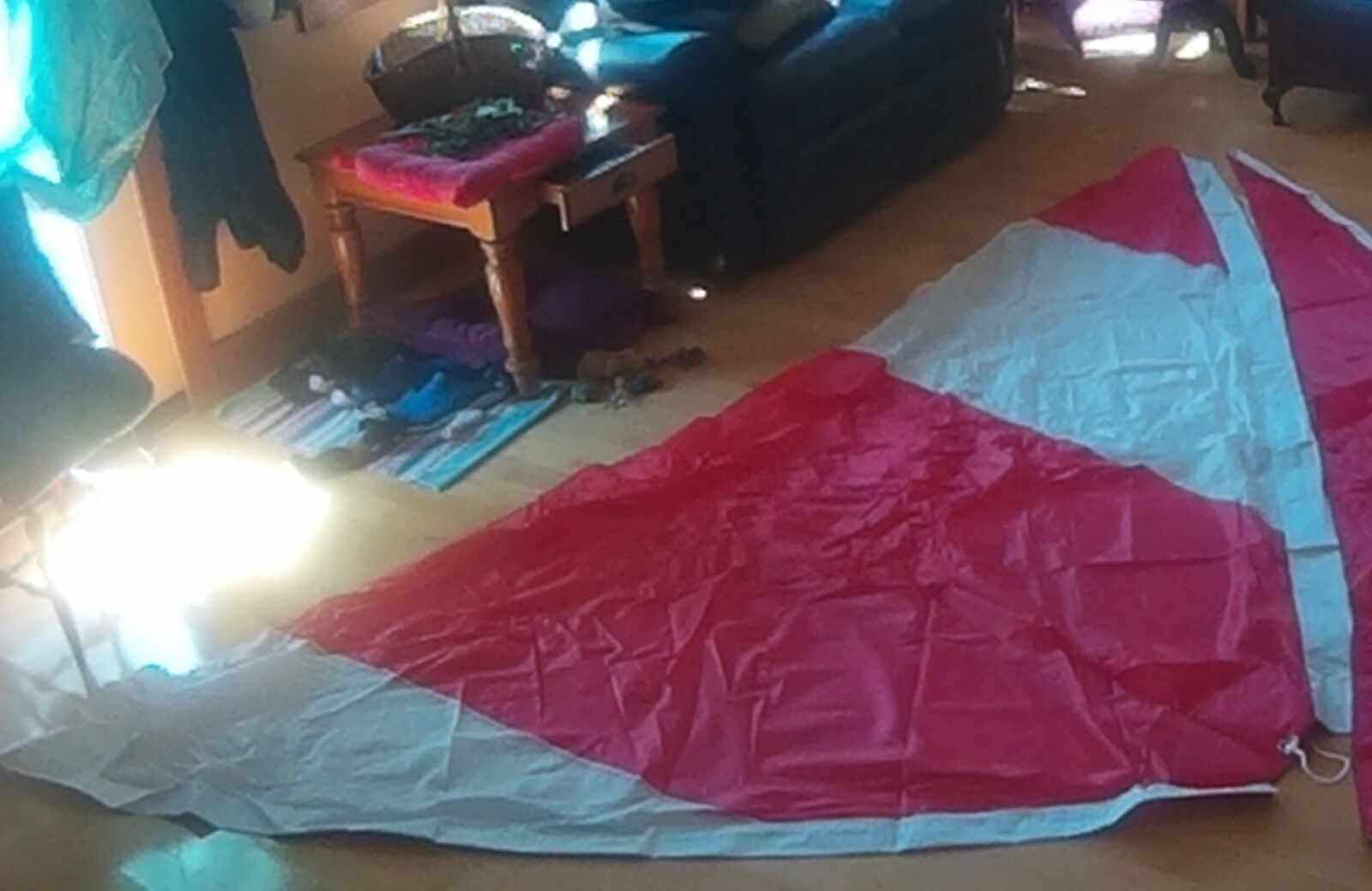 Picture 1 of 8