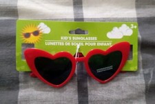 Polarized Heart Shaped Sunglasses - Kids Eyewear 1pc