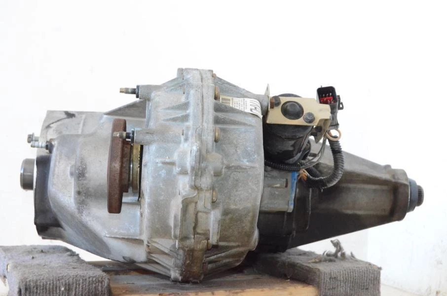 Conjunto de caja de transferencia Lincoln Navigator 1999-2001 Foto 2 de 4