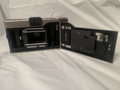 Leica USA Samy’s Camera GMBH Minilux 1:2.4/40mm Data Vintage Excellent Clean - Picture 10 of 11
