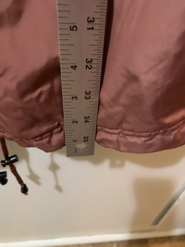 Abrigo para mujer Canada Weather Gear Anorak Sherpa mediano rosa baya capucha de piel sintética - Imagen 16 de 18