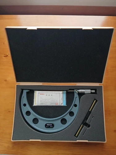 Mitutoyo 103-221A Outside Micrometer, 6-7" Range, .0001" Graduation
