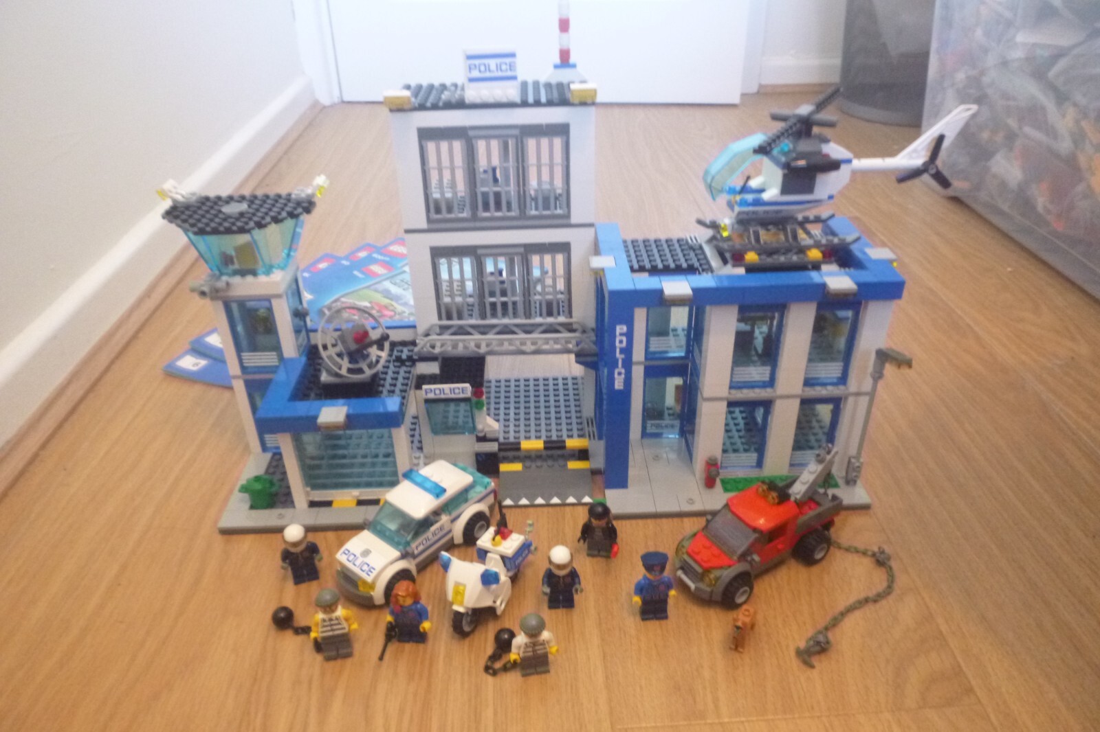 Picture 2 of 3