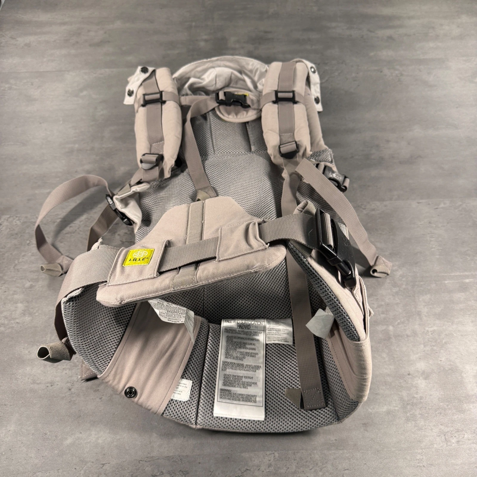 LILLEbaby All Seasons Baby Carrier Women Airflow Up To 60lb Grey 6-n-1 Ergonomic