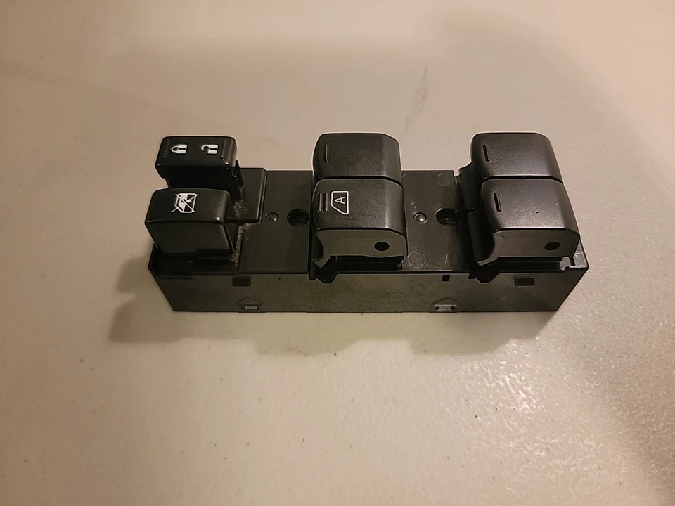 2012-14 Subaru Impreza Crosstrek XV главный выключатель стекла драйверы OEM 83071FJ011 - Изображение 3 из 3