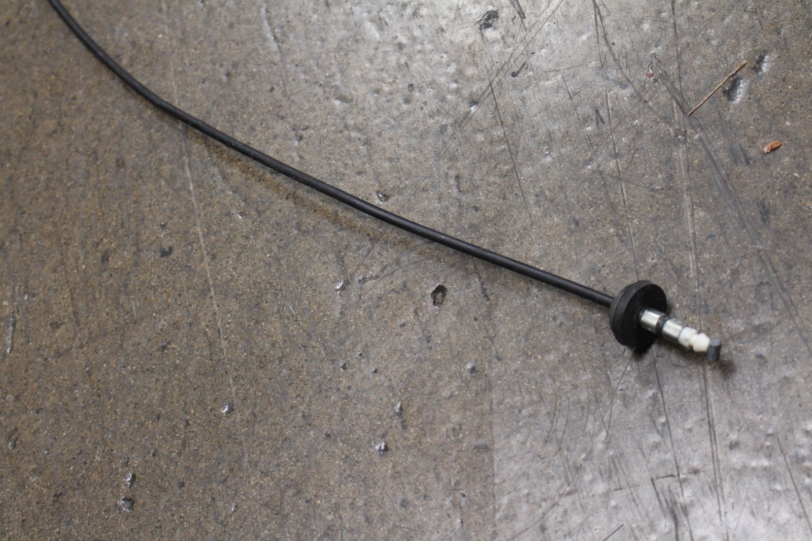 Maserati Ghibli, Hood Release Cable, Used, P/N 670007133