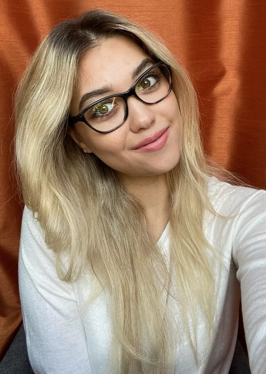 Oliver peoples store women's eyeglasses