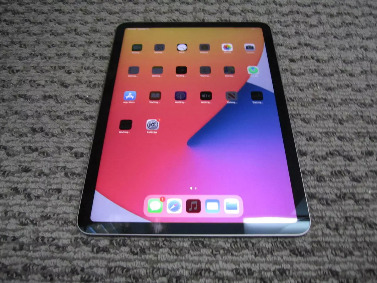 Apple 10.9-inch iPad Air, 256GB, Wi-Fi (4th Generation, 2020)