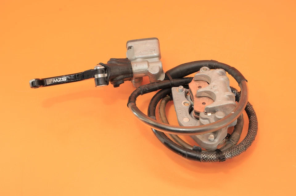 2001 01-06 RM125 RM 125 OEM Sistema de frenos delantero Cilindro maestro Pinza Soporte Foto 2 de 4